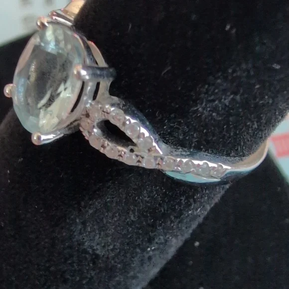 Elegant Ring 18k WG Aquamarine With dia Size 8 - Picture 5 of 8